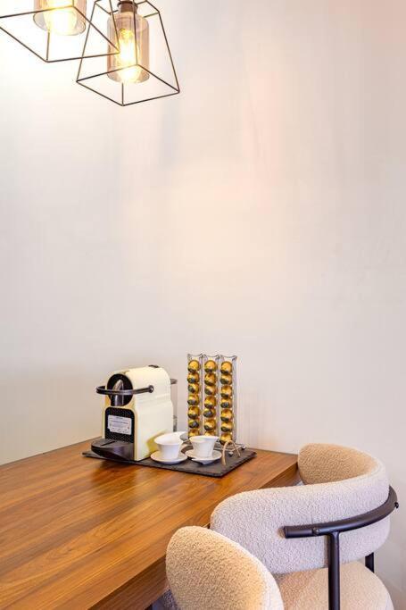 Luxury Gueliz, Cinema Bedroom Experience Marrakesh